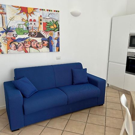 The Palace B&B And Apartments Santo Stefano di Camastra Exteriör bild