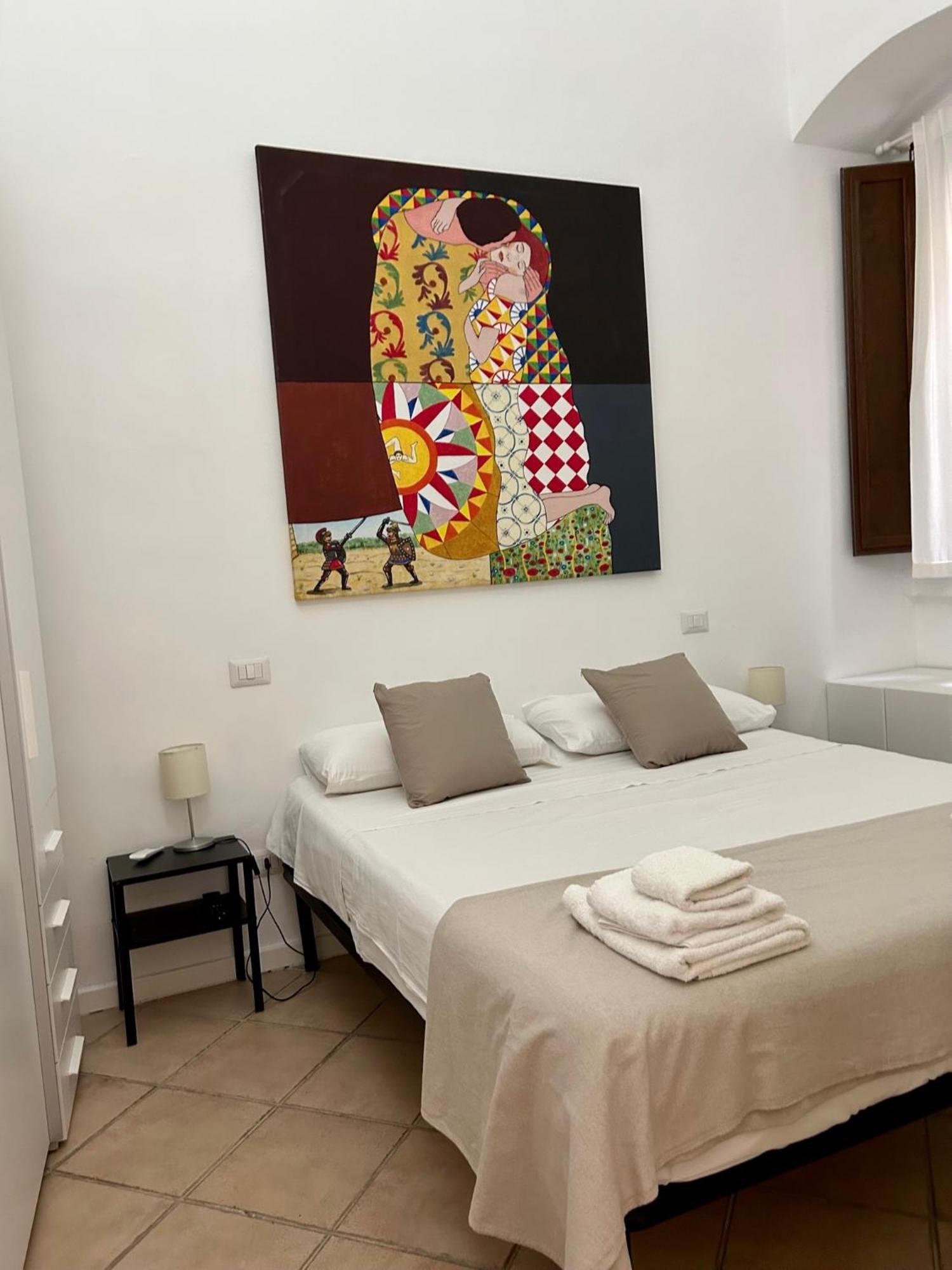 The Palace B&B And Apartments Santo Stefano di Camastra Exteriör bild